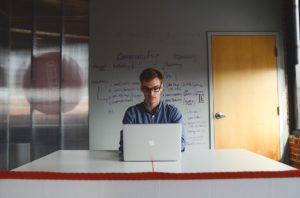 entrepreneur-593352_960_720
